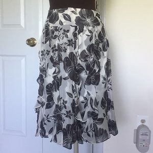 Ann Taylor skirt